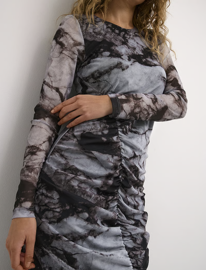 CUattie Melida Dress (Grey Graphic)