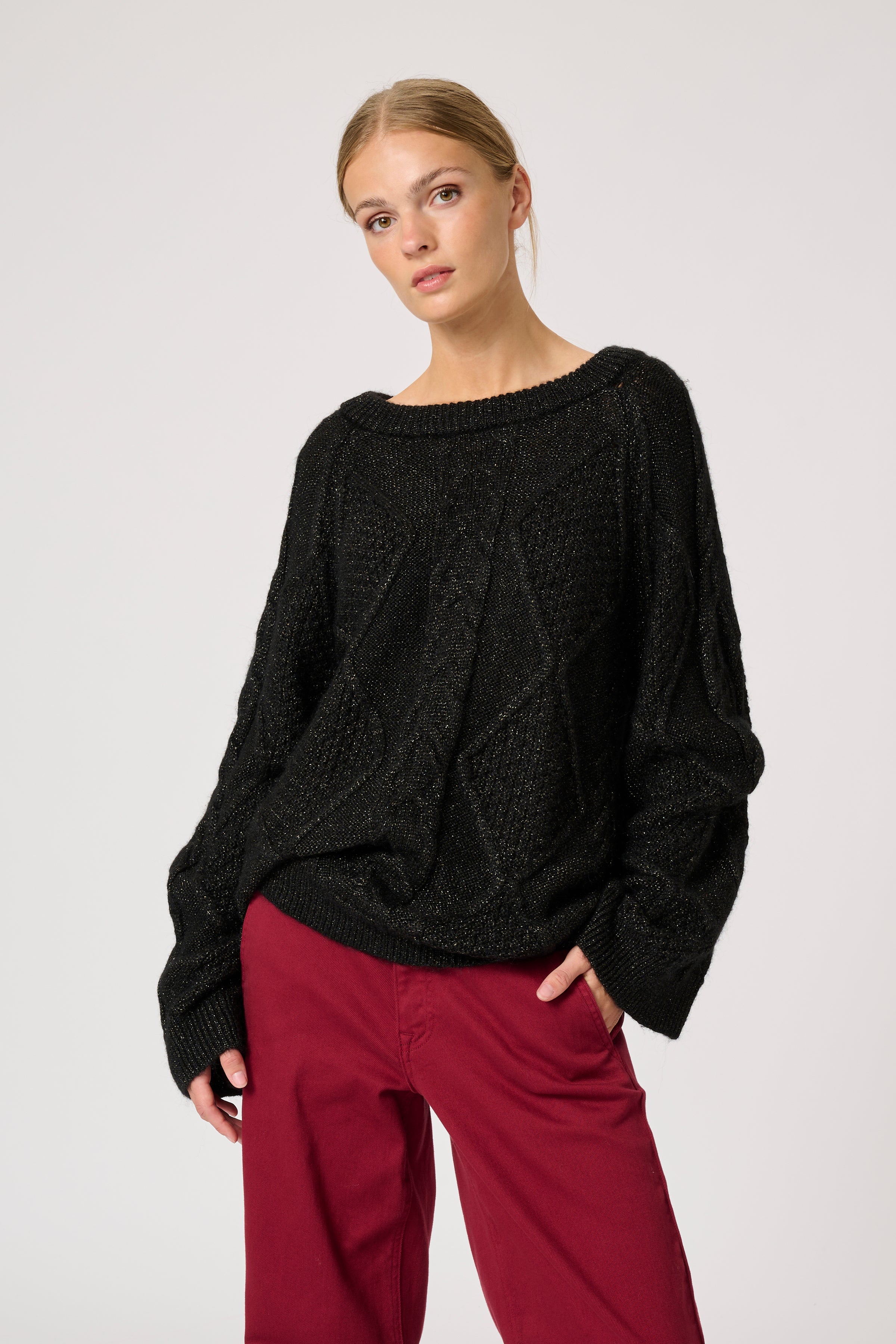 VeraMW Knit Pullover