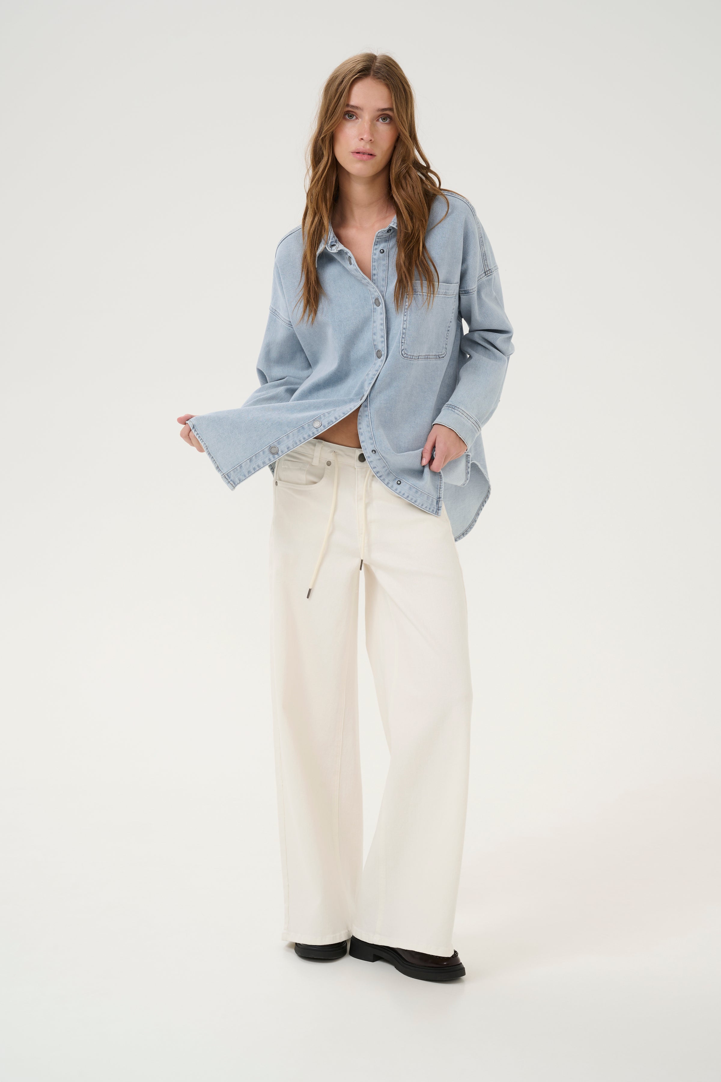 LaraMW 115 Malo Shirt (Light Blue Wash)