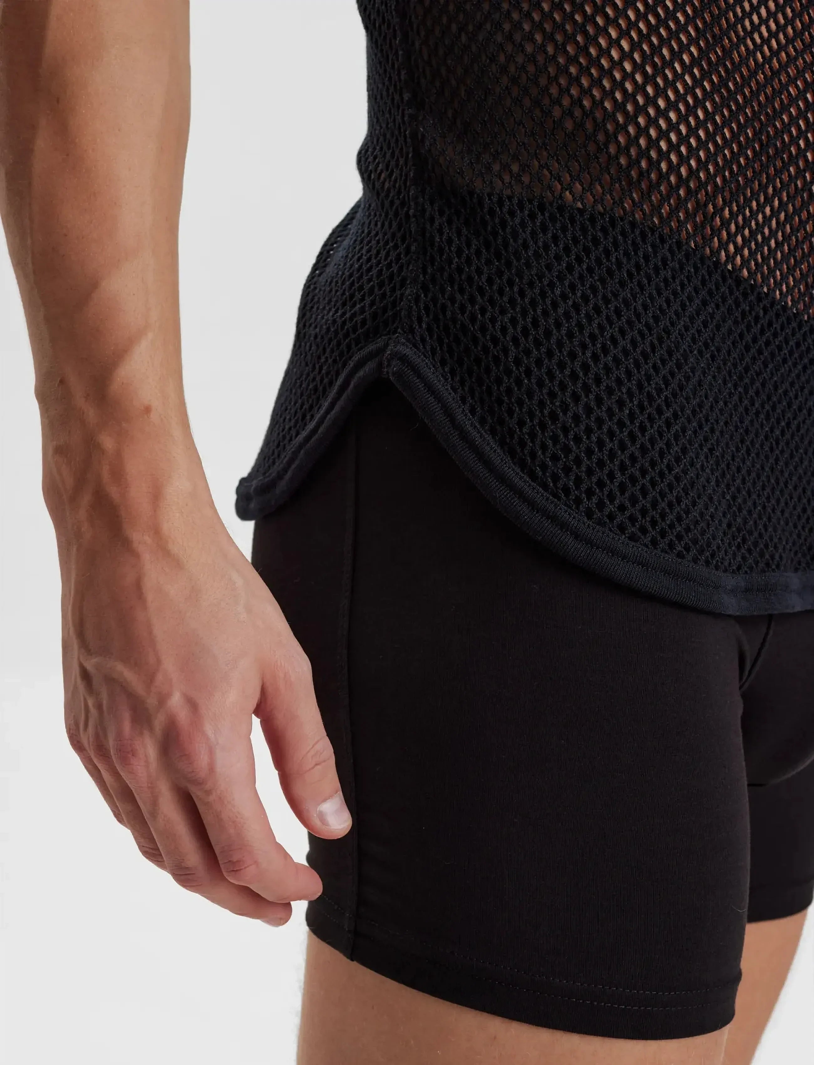 DOVRE wool mesh t-shirt (Black)